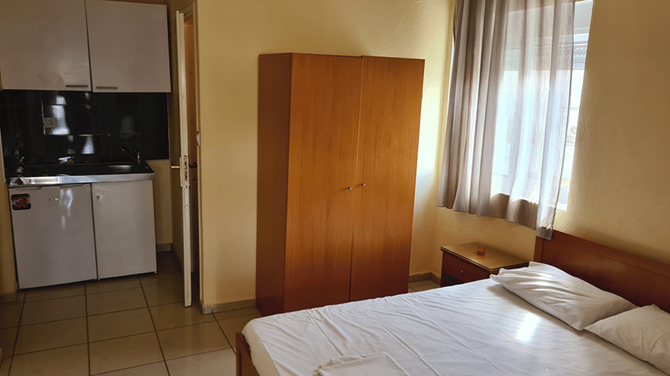 Vila Stelios Nea Plagia