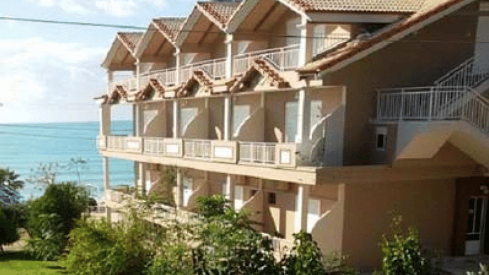 Vila White Sand