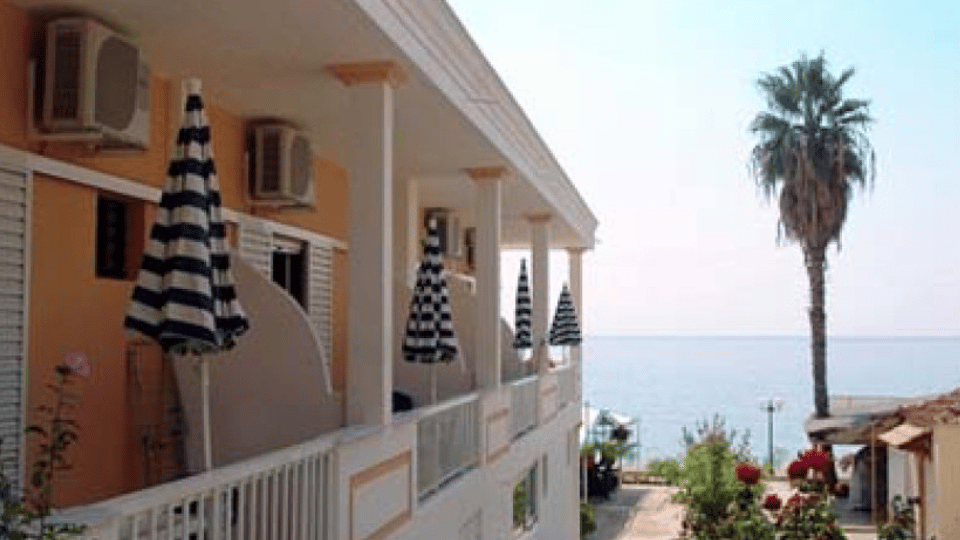 Vila White Sand