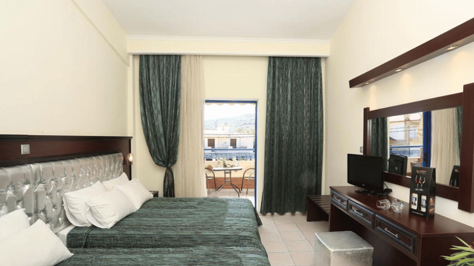 Vila Philoxenia Village