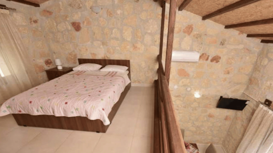 Vila Tsimpoukas Village
